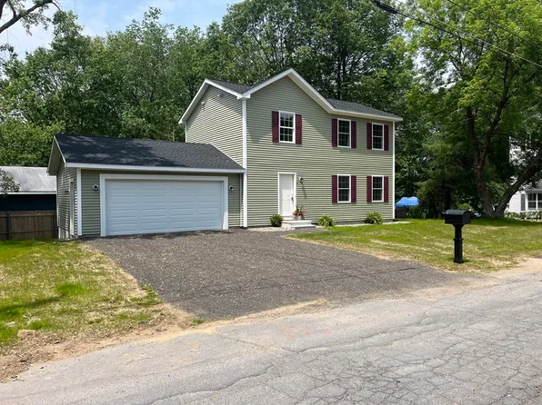 2 Water St, Gardner, MA 01440