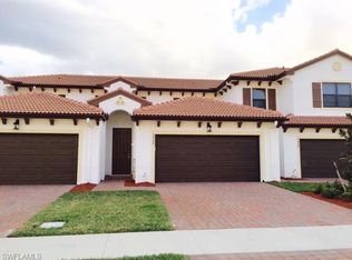 7924 Bristol Cir, Naples, FL 34120