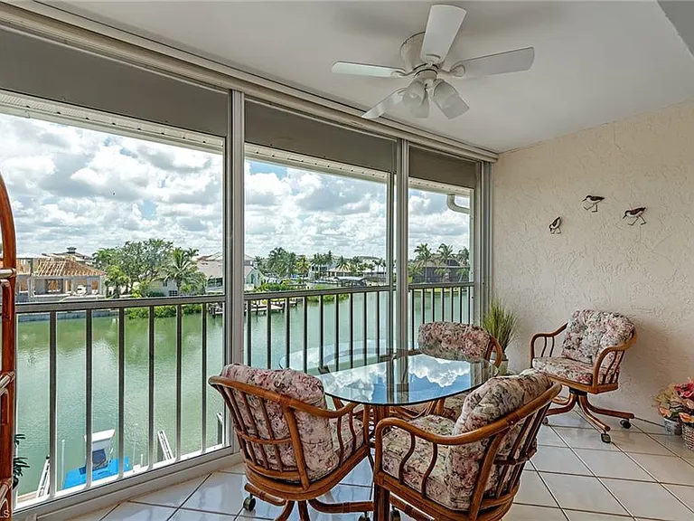 10684 Gulf Shore Dr #B-305 — Photo 11