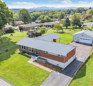 227 Maplelawn Ave NE, Roanoke, VA, 24012