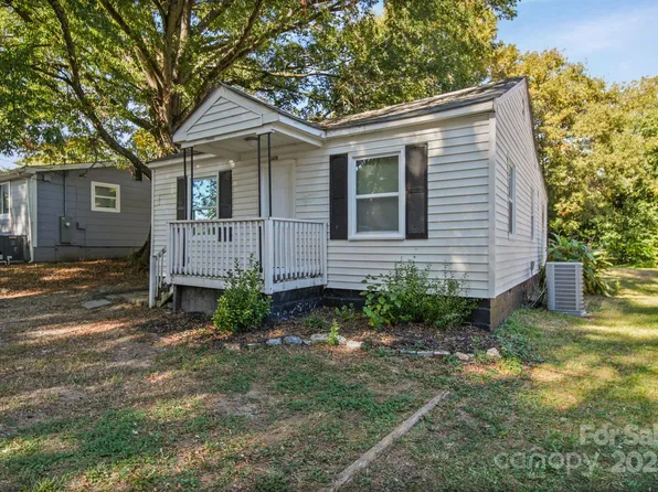 1426 Beechwood Dr, Gastonia, NC 28052