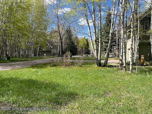 2940 N Aspen Wood Ln