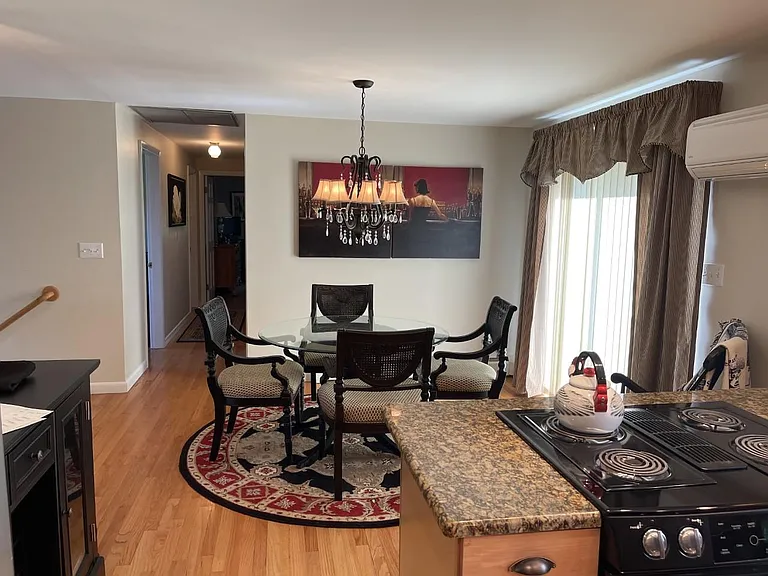 1404 Palisado Ave — Photo 11