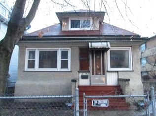 2041 W Touhy Ave, Chicago, IL 60645