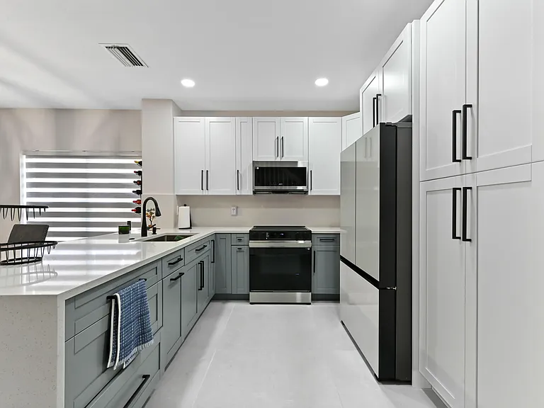 6880 Brook Hollow Rd — Photo 7