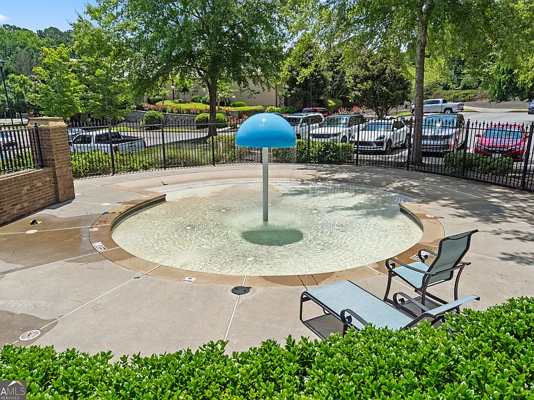 2045 Kent Ct — Photo 86
