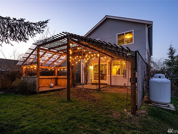 2nd image of 2584 Kristine Ct