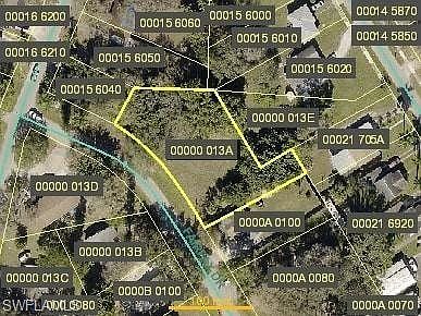 1st image of 335 Fairfax Dr