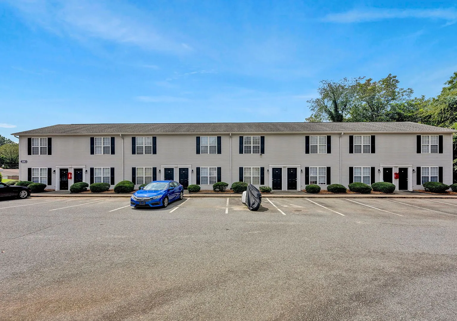 White Oak Apartments of Kannapolis, Inc. — Photo 2