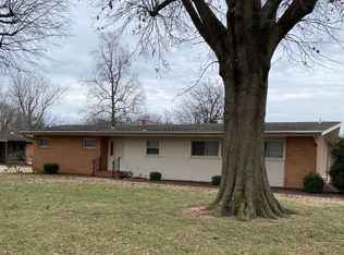 115 W Wakefield Ave, Sikeston, MO 63801