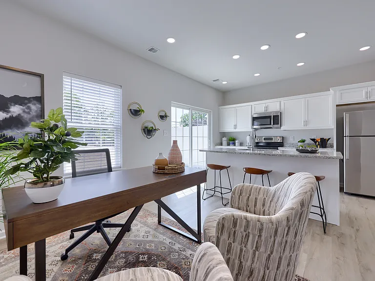 Aspen Ridge Townhomes — Photo 12