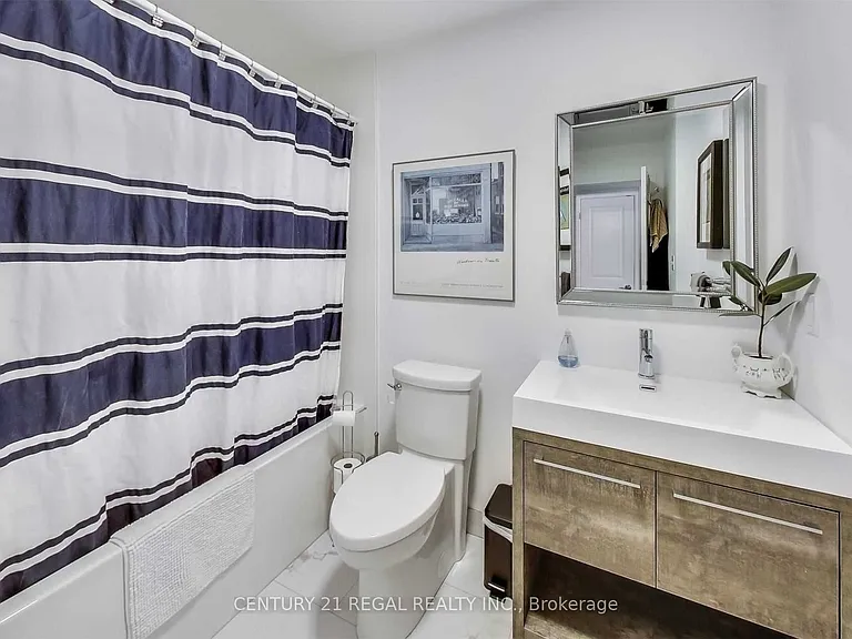500 Richmond St W #Penthouse 24 — Photo 11