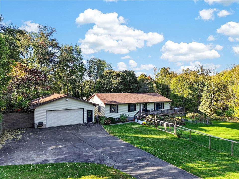 1st image of 2056 Sackett Rd