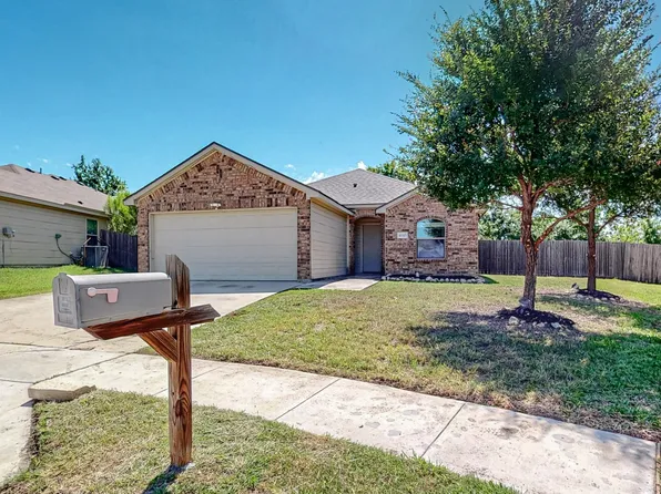 4045 Saint Christian St, Fort Worth, TX 76119