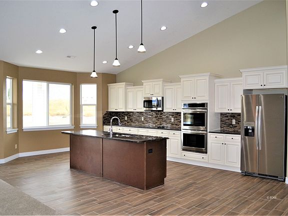 2nd image of 862 Amber Way