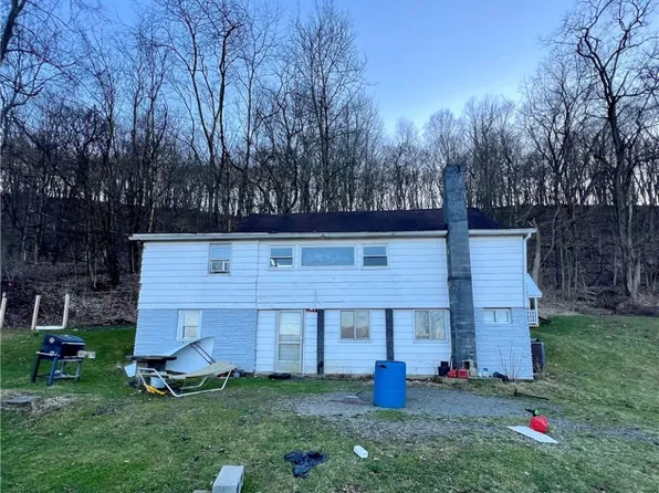 130 Wall St, Weirton, WV 26062