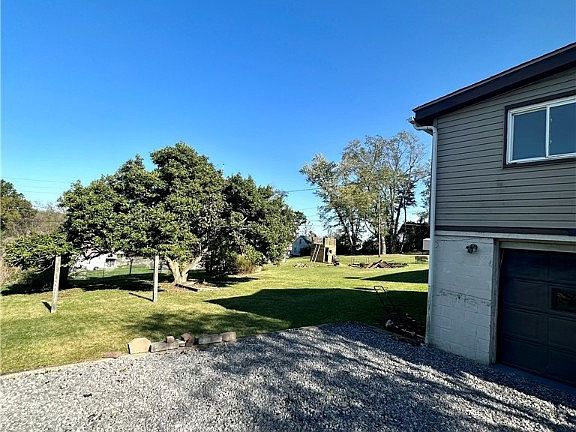 5th image of 3837 Stratford Blvd