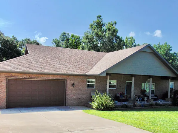 6103 Hunters Glen Road, Seligman, MO 65745