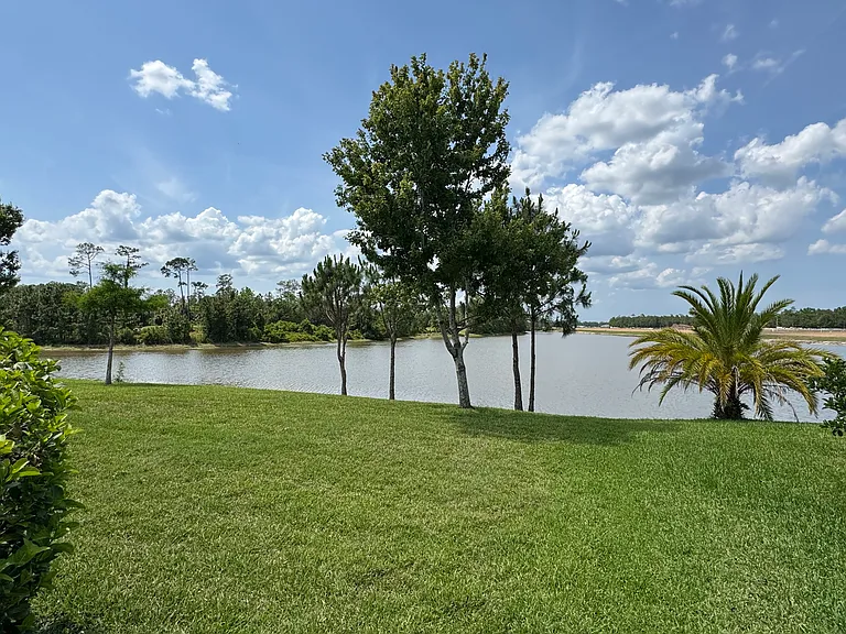 465 Grande Sunningdale Loop — Photo 23
