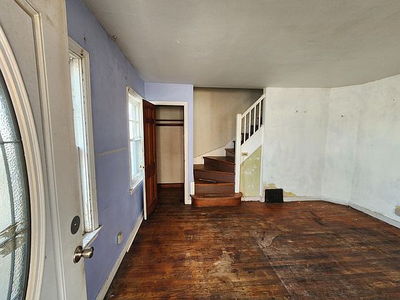 5th image of 6522 McCook Ave