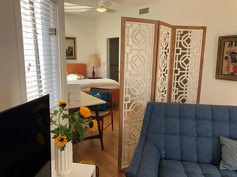 216 N Lucerne Blvd — Photo 11