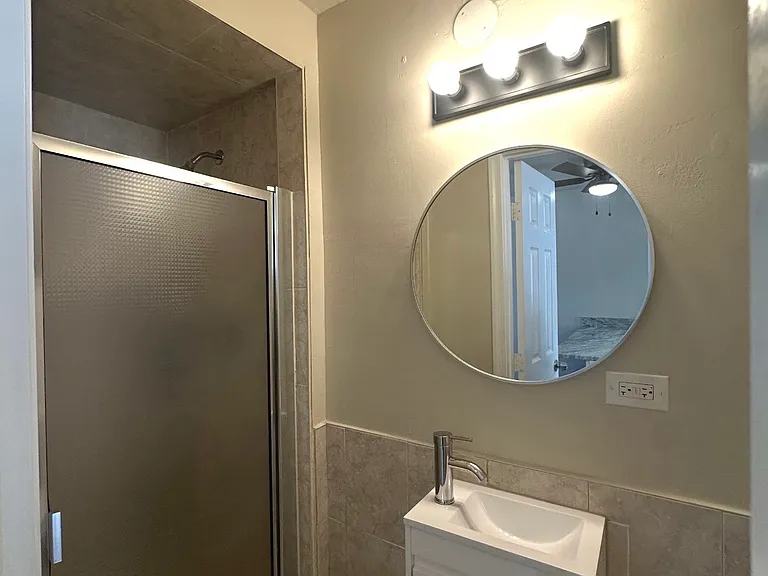 2222 Arctic Ave #3 — Photo 9