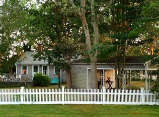398 Edgewater Dr W, East Falmouth, MA 02536