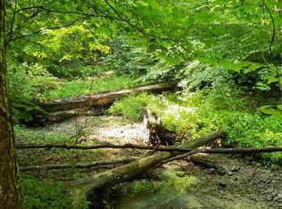 453 Pine Ridge Rd, Nashville, IN 47448