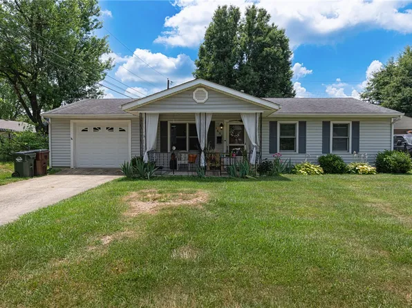 1658 Bowman Dr, Xenia, OH 45385
