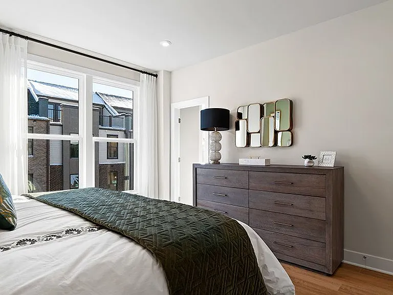 Third bedroom (upper level).