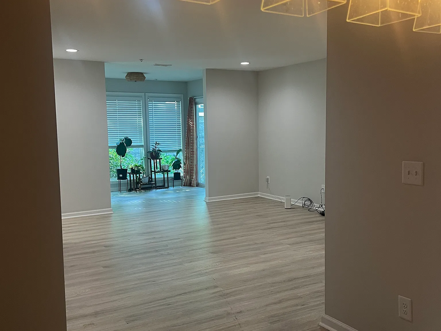 2 bed, 1105 sqft, $1,920 — Photo 3