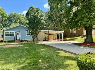 5310 Cinderella Rd, Charlotte, NC 28213