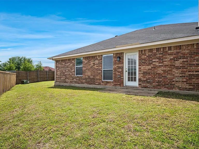 316 Matlock Meadow Dr — Photo 10