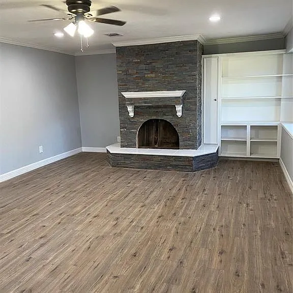 6109 Arthington St — Photo 2
