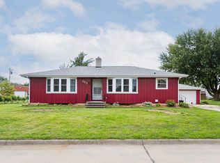 333 Magill Ave, Readlyn, IA 50668