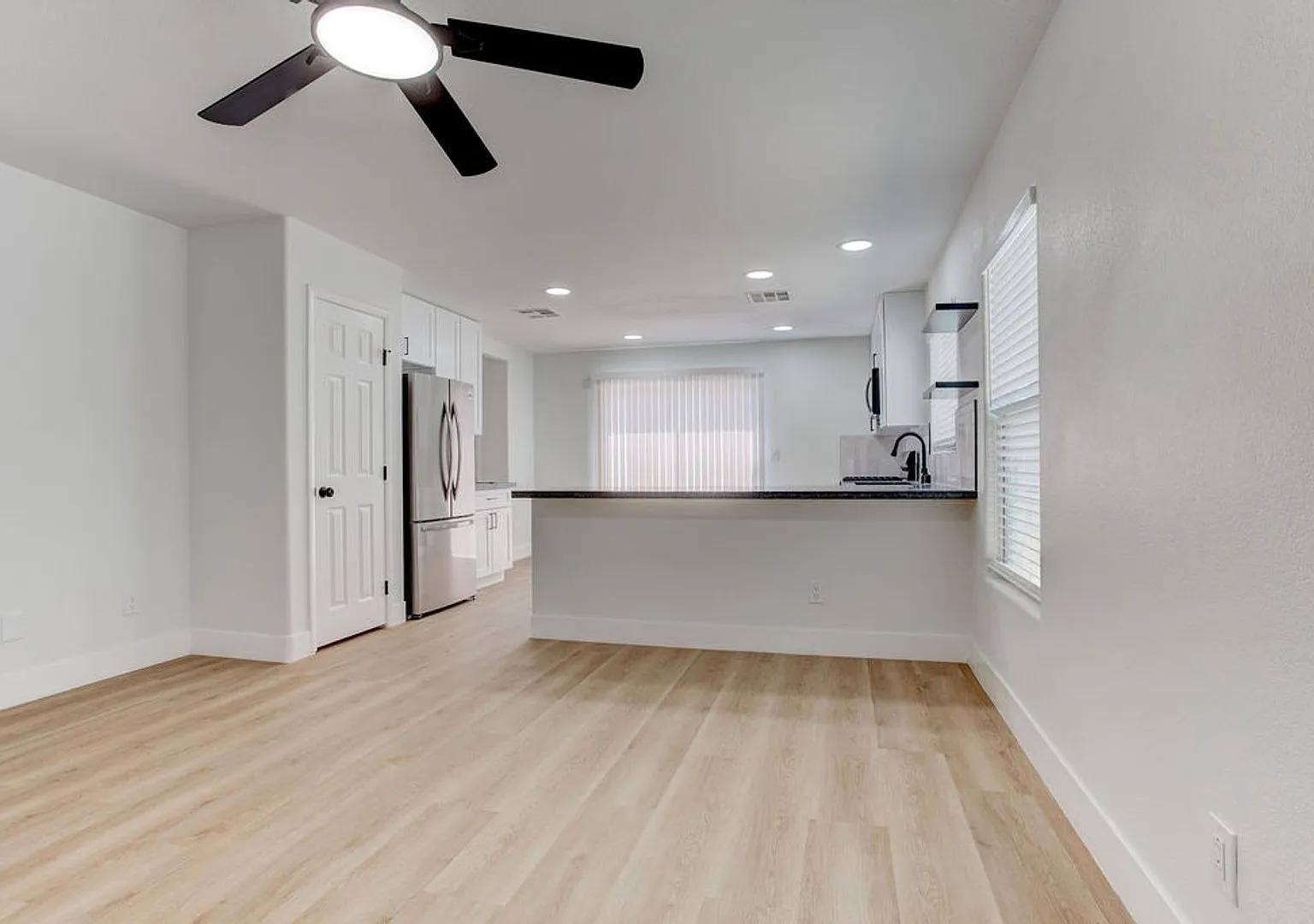 8765 First Lady Avenue, Las Vegas, NV 89148 — Photo 2