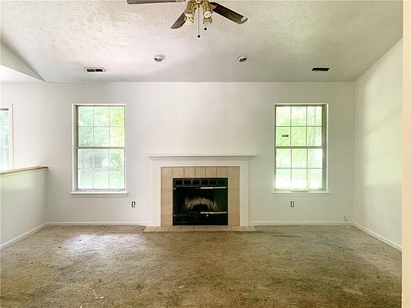 4th image of 4301 Lakefield Ct