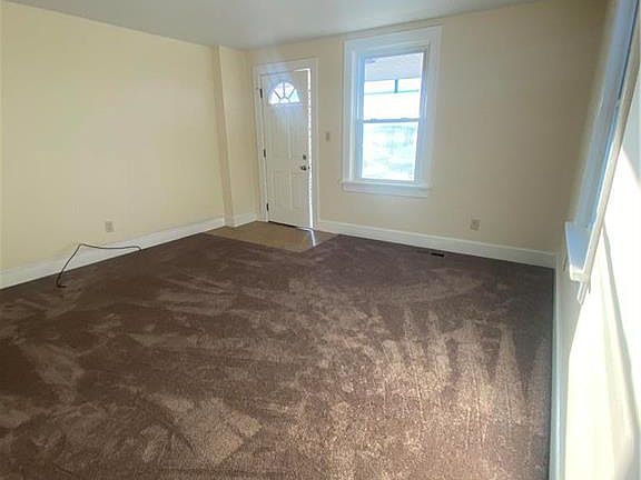 4th image of 1635 Bleyler St