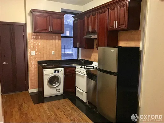 Rented by Oxford Property Group | media 21