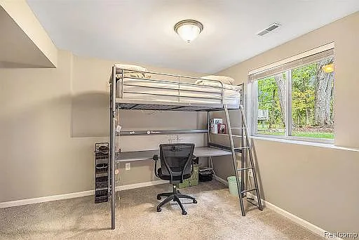 1002 Waters Edge Ln — Photo 16
