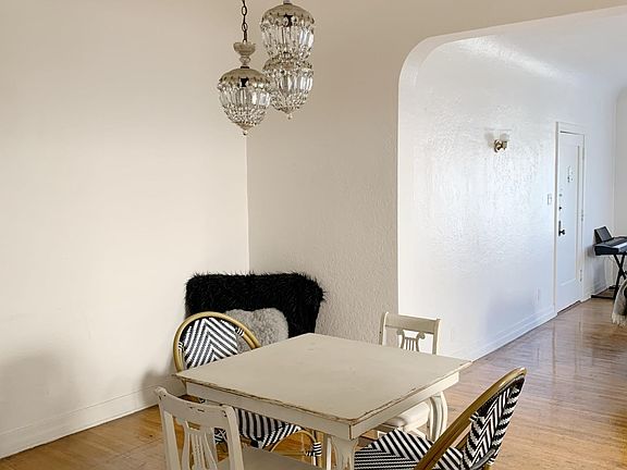 Dining room into Living room