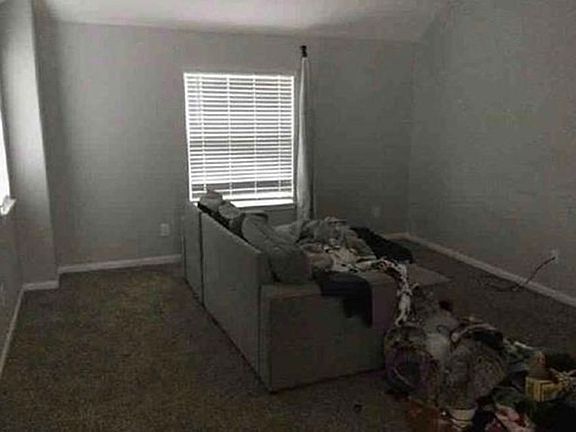 5th image of 2209 Raider Dr