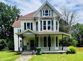 108 W Burnette Ave, Enfield, NC 27823