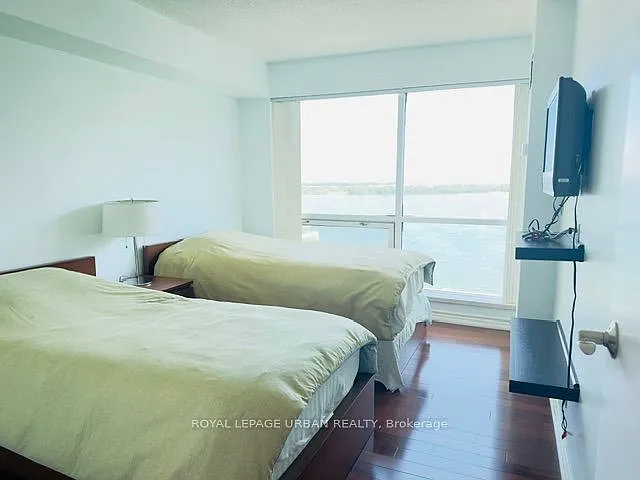 10 Yonge St #2702 — Photo 18