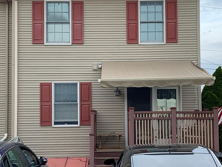 748 Eichelberger St — Photo 2