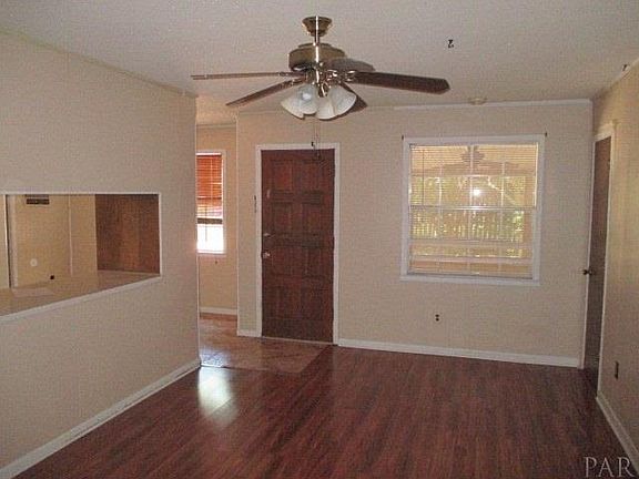 3rd image of 62 N 71st Ave