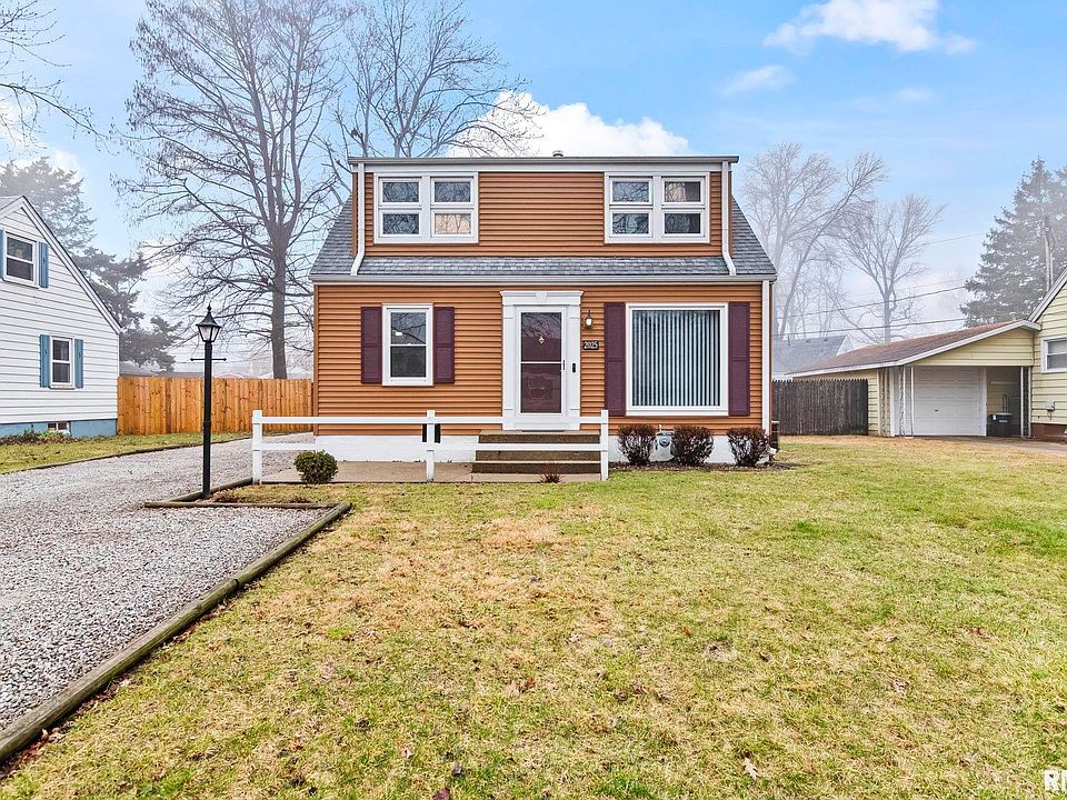 1st image of 2025 E Hood St