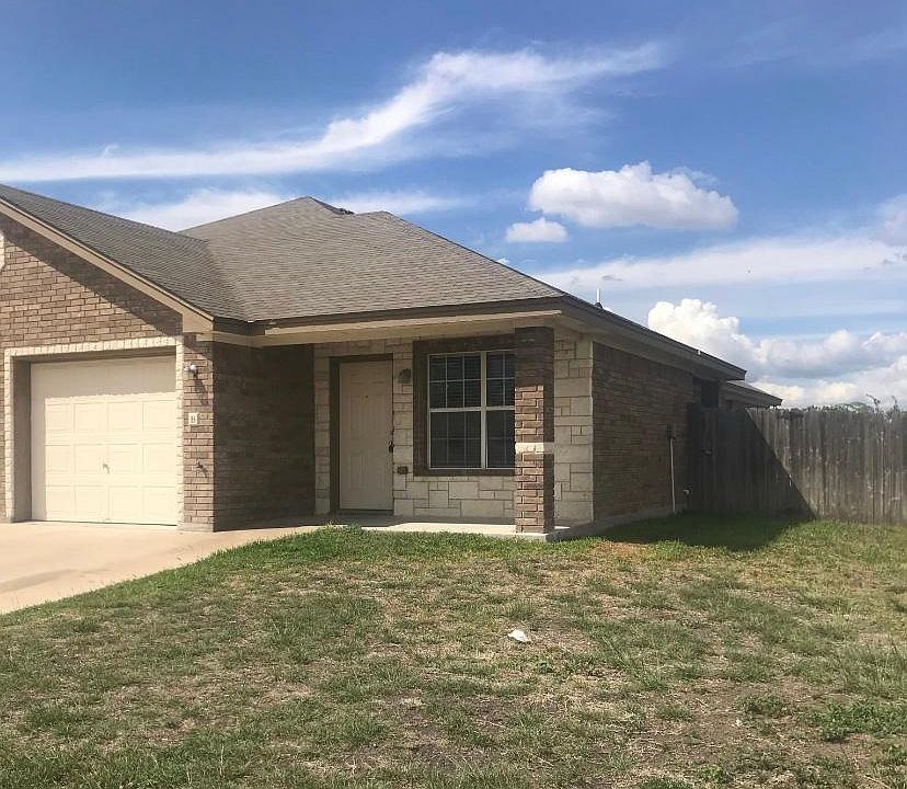 1st image of 1009 Leah Dr Unit B