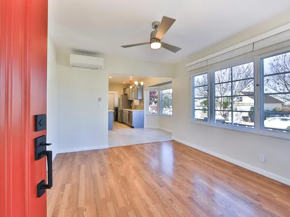 2005 J St, San Diego, CA 92102