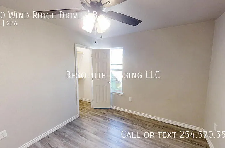 130 Wind Ridge Dr #B — Photo 12